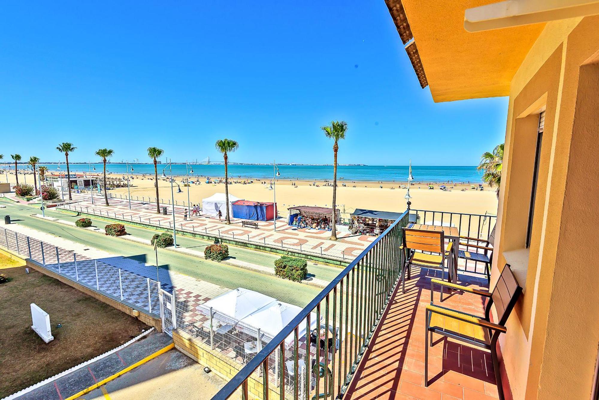 אל פוארטו דה סנטה מריה Beachfront Duplex 1ª Linea & Terraces Oceanfront מראה חיצוני תמונה